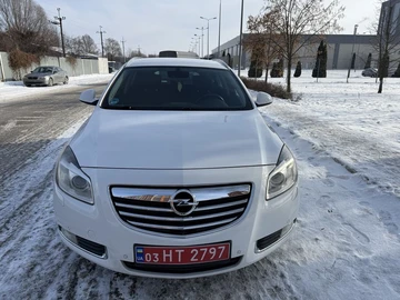 Авто Opel Insignia 2010 № 8420132