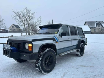 Авто Nissan Patrol 1992 № 8420251