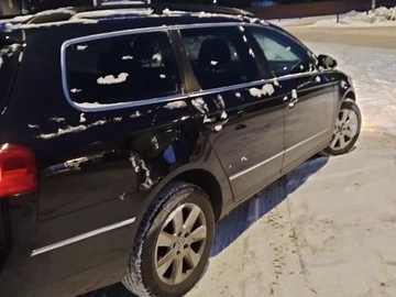 Авто Volkswagen Passat Variant 2010 № 8420583