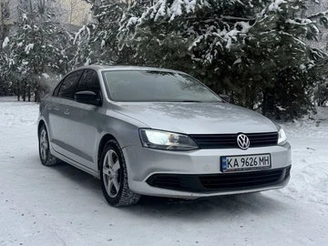 Авто Volkswagen Jetta 2011 № 8420623