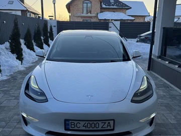 Авто Tesla Model 3 2021 № 8420688