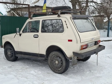 Авто ВАЗ 2121 1991 № 8420713