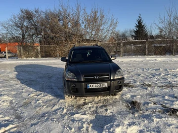 Авто Hyundai Tucson 2008 № 8420919