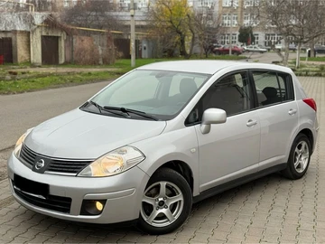 Авто Nissan Tiida 2007 № 8421213