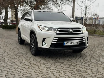 Авто Toyota Highlander 2017 № 8421347