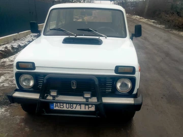 Авто ВАЗ 2121 1992 № 8421371