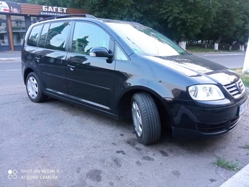Авто Volkswagen Touran 2003 № 8421448