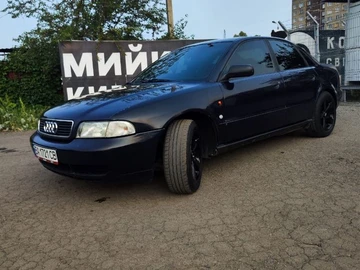 Авто Audi A4 1996 № 8421601