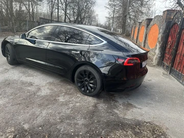 Авто Tesla Model 3 2019 № 8421697