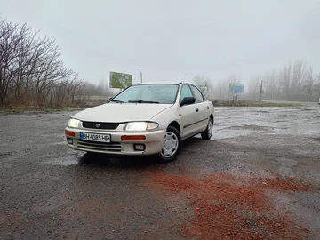 Авто Mazda 323 1996 № 8422123