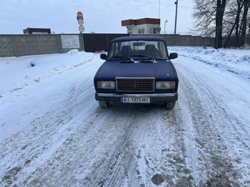Авто ВАЗ 2107 1999 № 8422160
