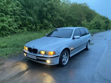 Авто BMW 5 Серия 2001 № 8422165