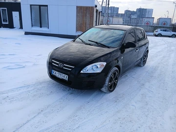 Авто KIA Cee X27 D 2007 № 8422247