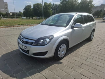 Авто Opel Astra 2010 № 8422410