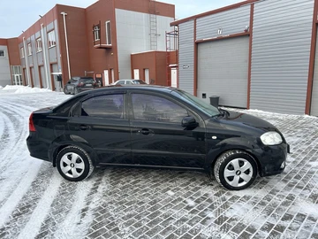 Авто Chevrolet Aveo 2008 № 8422423