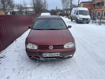 Авто Volkswagen Golf 1999 № 8422464