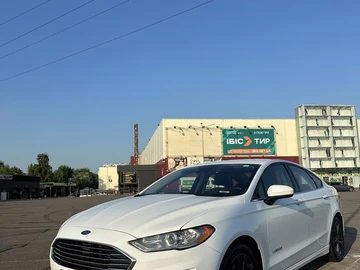 Авто Ford Fusion Usa  2019 № 8422570