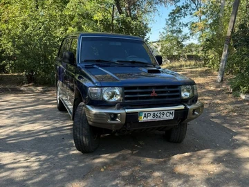 Авто Mitsubishi Pajero 1995 № 8423001