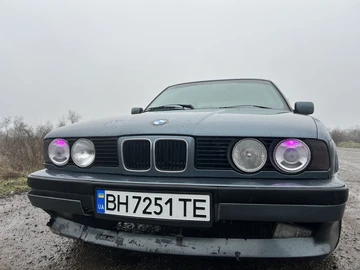 Авто BMW 5 Серия 1990 № 8423018