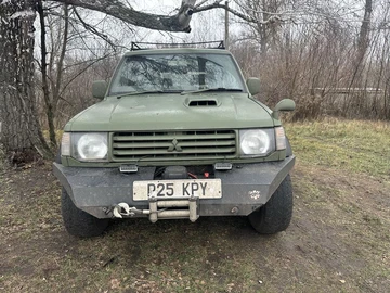 Авто Mitsubishi Pajero 1996 № 8423105