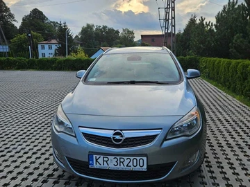 Авто Opel Astra 2011 № 8423185