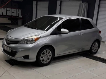 Авто Toyota Yaris 2013 № 8423348