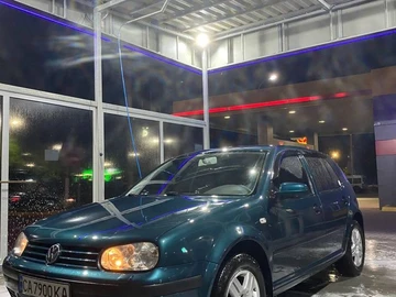 Авто Volkswagen Golf 2001 № 8423432