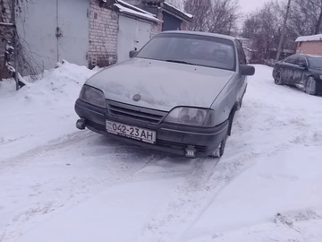 Авто Opel Omega 1988 № 8423463