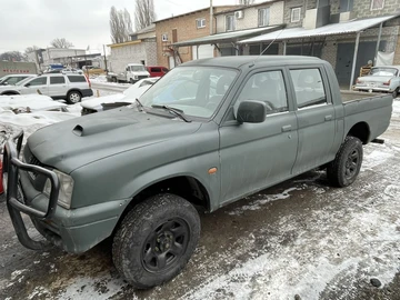 Авто Mitsubishi L 200 2001 № 8423781