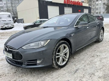 Авто Tesla Model S 2014 № 8423836