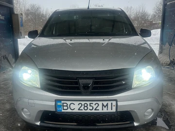 Авто Dacia Sandero 2009 № 8424063