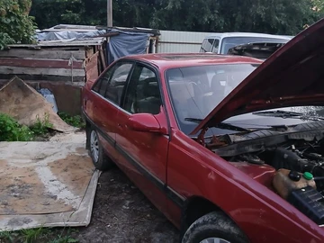 Авто Opel Omega 1992 № 8424310