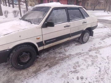 Авто ВАЗ 21099 1995 № 8424465