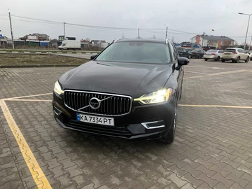 Авто Volvo Xc60 2019 № 8424728