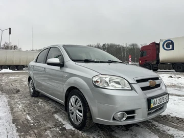 Авто Chevrolet Aveo 2008 № 8424807
