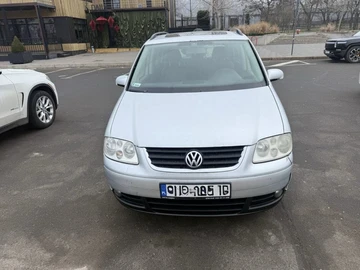 Авто Volkswagen Sharan 2005 № 8424846