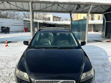 Авто Volvo V50 2009 № 8424957