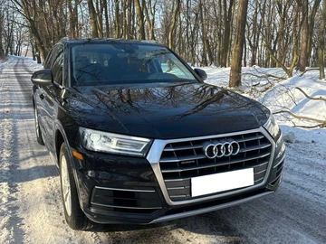 Авто Audi Q5 2020 № 8424974