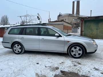 Авто Ford Mondeo 2001 № 8425138
