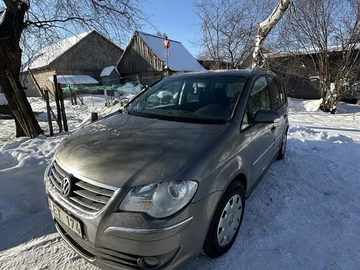 Авто Volkswagen Touran 2007 № 8425397