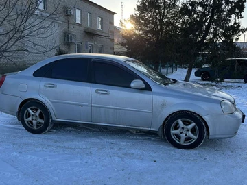 Авто Chevrolet Lacetti 2005 № 8425401