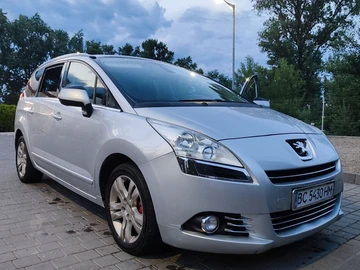 Авто Peugeot 5008 2011 № 8425673