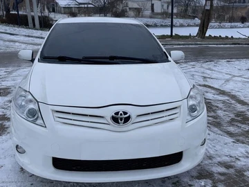 Авто Toyota Auris 2012 № 8425681