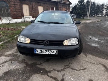 Авто Volkswagen Golf 2001 № 8425906