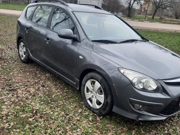 Авто Hyundai I30 2011 № 8425909