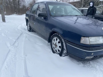 Авто Opel Vectra 1992 № 8426042