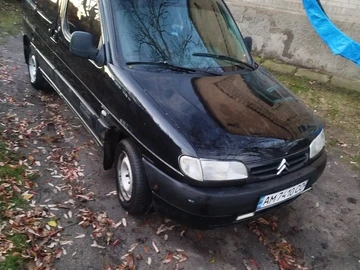 Авто Citroen Berlingo 2000 № 8426464