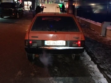 Авто ВАЗ 2109 1993 № 8426480