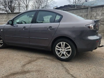 Авто Mazda 3 2006 № 8426953