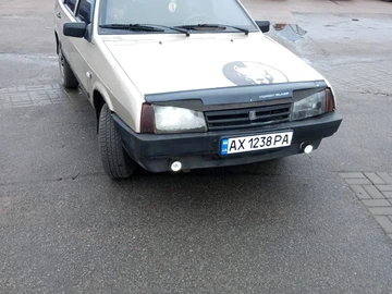 Авто ВАЗ 2109 1995 № 8427105